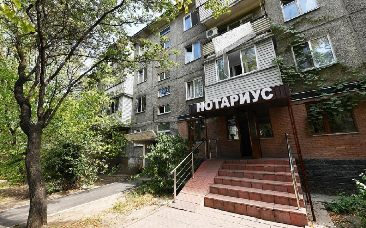 Апартаменты 11-Й Микрорайон, 4 Almaty Exterior photo